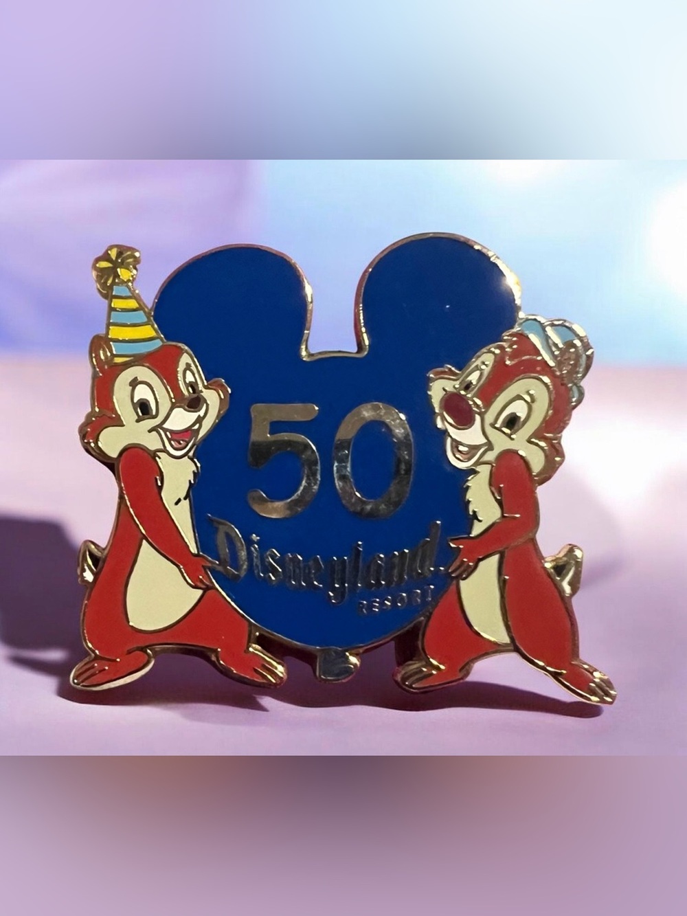 Disneyland 50th Anniversary Chip 'n'
Dale enamel pin.
